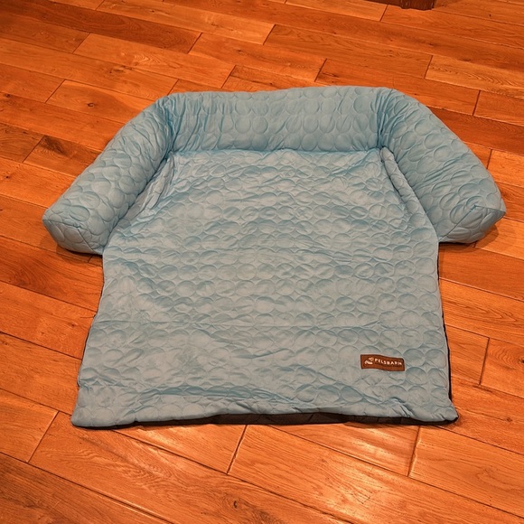 Pelsbarn large cooling bed. Never used. - Picture 4 of 4